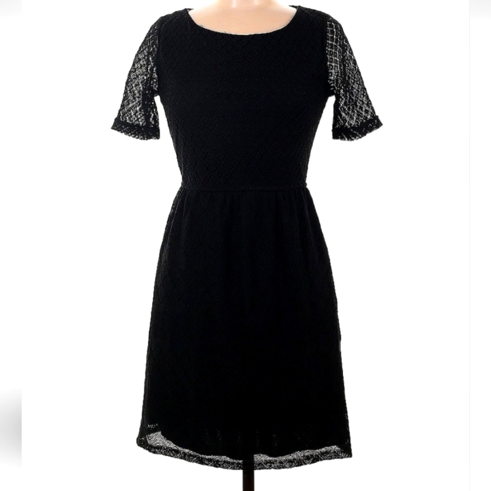 Buttons Black Dress Short Sleeve Size Medium